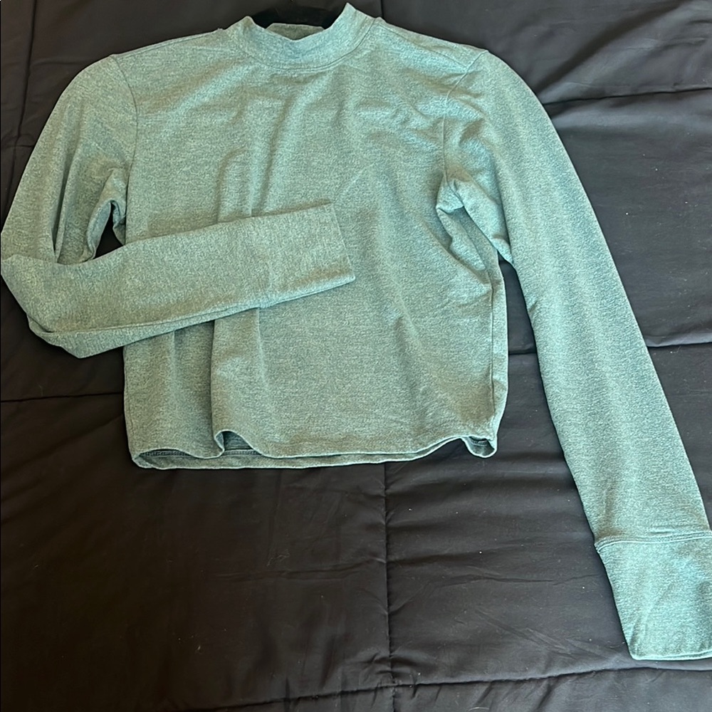 Green Long Sleeve Top